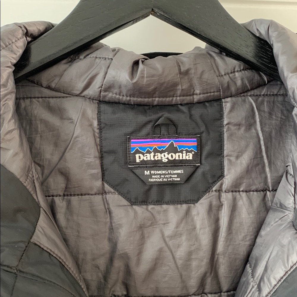 Patagonia Rain Jacket - Picture 6 of 15